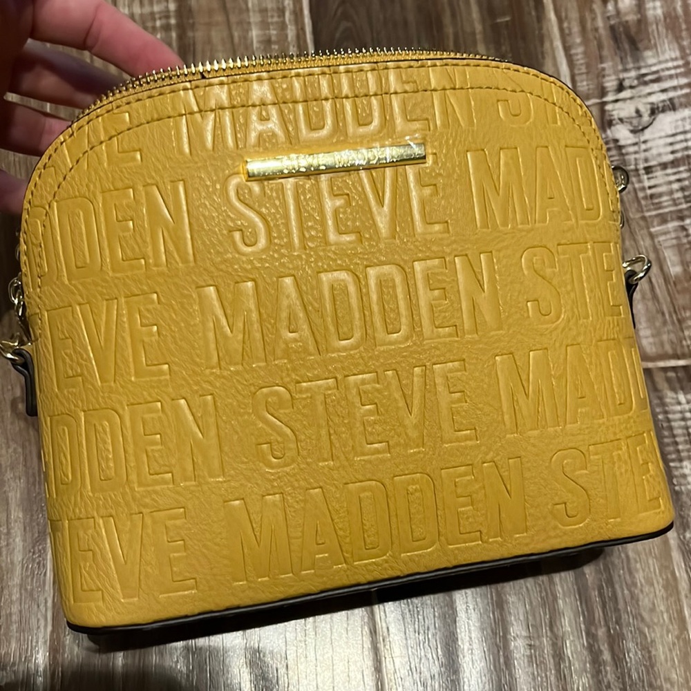 Steve Madden yellow crossbody brand new